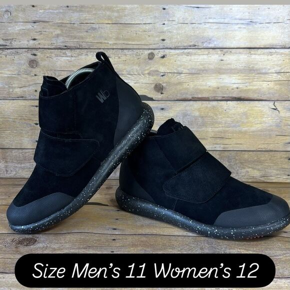 WB Moccasin Boots Size Mens 11 Womens 12 True Black Lees 100% Leather Suede - Picture 1 of 16
